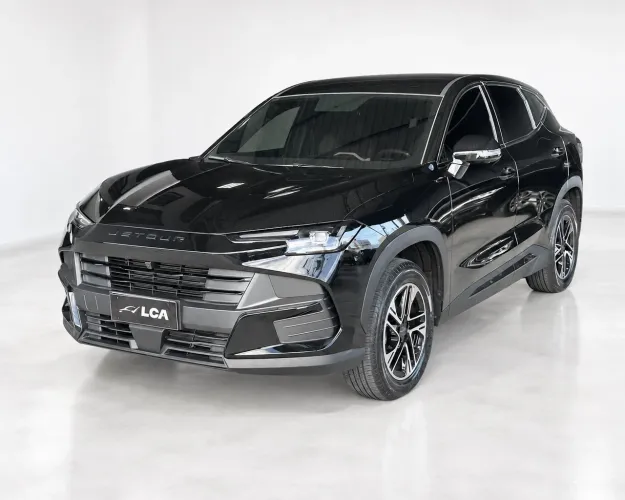 Jetour S06 Advance 2026