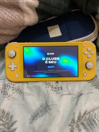 Nintendo Switch Lite Desbloqueado Seminovo