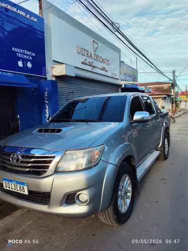 Toyota Hilux CD SRV D4-d 4X4 3.0 TDI Diesel AUT 2015