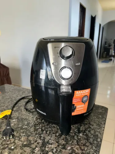 Airfryer semi nova