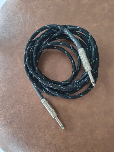 Cabo de Guitarra e Violão Elétrico Hayonik 3,5 Metros Preto