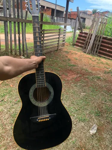 VIOLÃO