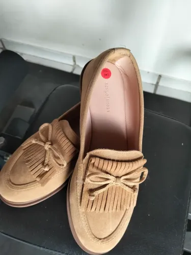 Calçado unisex mocassim