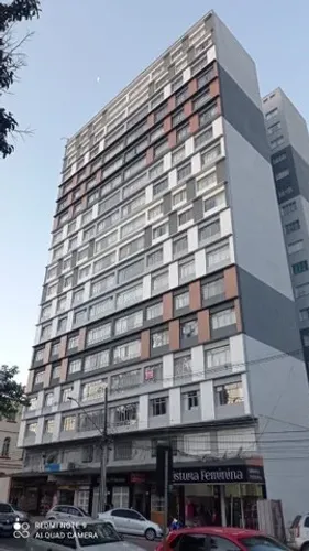 Lindo apartamento semi mobiliado e reformado no centro !!