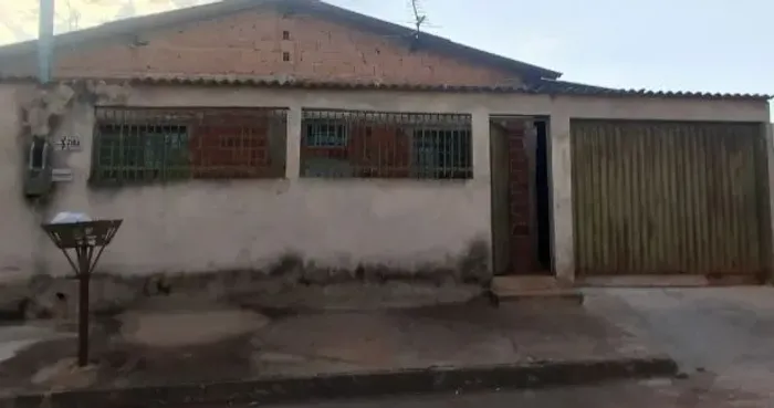 Vendo Ágio De Casa
