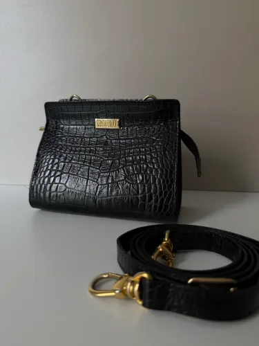 Bolsa em couro Santa Lolla