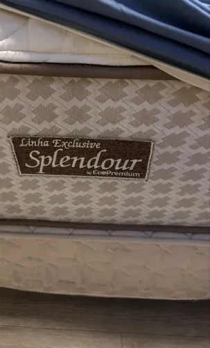 Vendo cama box oportunidade