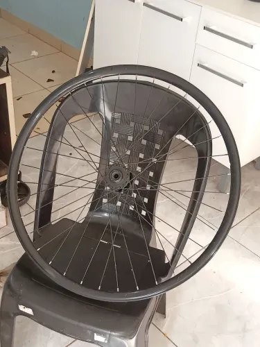 Vende-se calhas de aro 29 USADAS