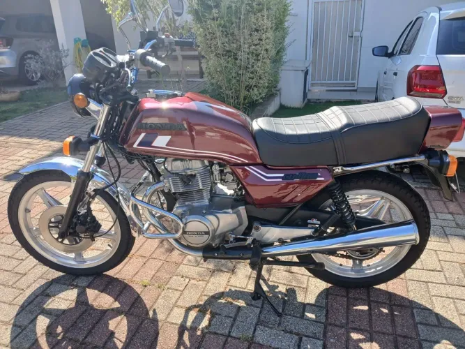 Honda CB400