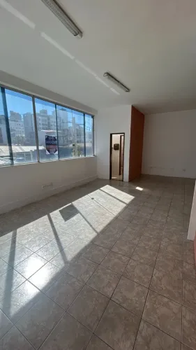 Sala para aluguel no bairro Prado
