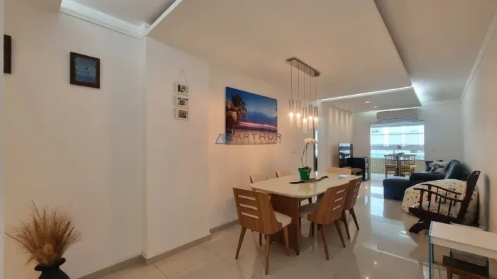 Apartamento à venda em Praia Grande no Canto do Forte, 3 quartos sendo 3 suítes