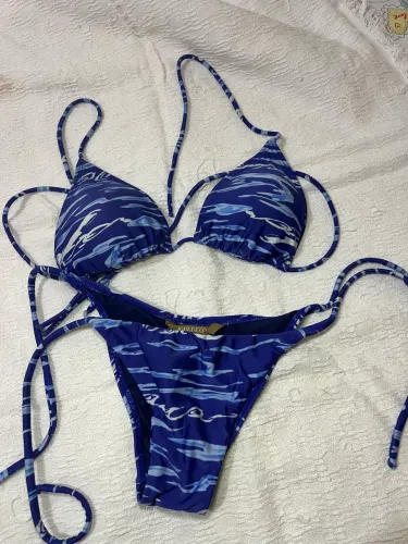 Biquíni água de coco