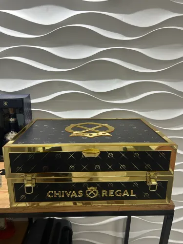 Maleta de luxo Chivas Regal para whisky