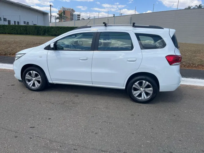Chevrolet Spin Premier 1.8 8V Econo.flex 5P Aut. 2022