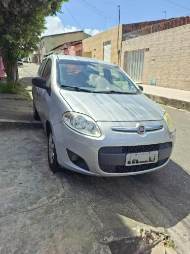 Fiat Palio Attractive 1.0 EVO Fire Flex 8V 5P 2014