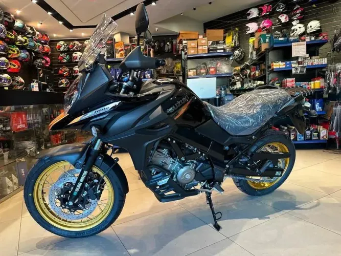 SUZUKI V-STROM 650XT 2027