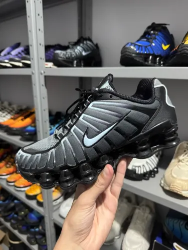 Nike shox Tl