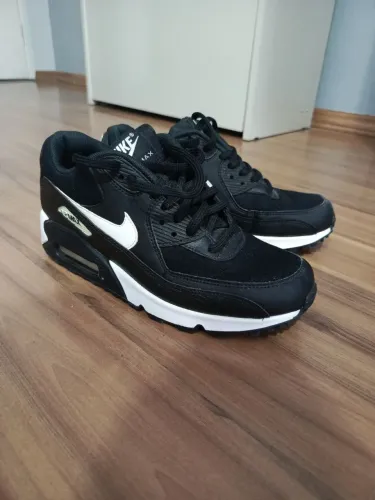 Tênis Nike Air Max semi novo