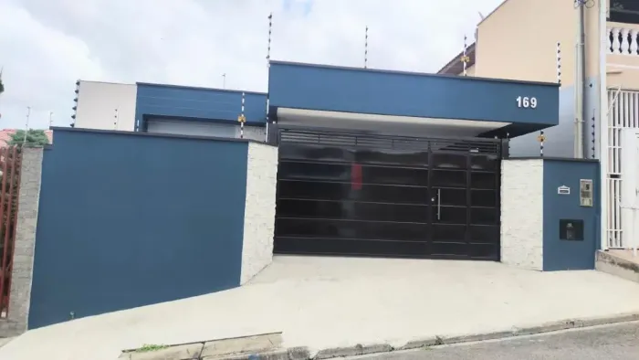 Casa à venda, 3 quartos, 3 suítes, 3 vagas, Residencial Dalla Rosa - Taubaté/SP