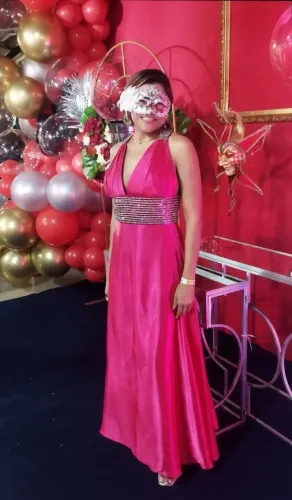 Vestido festa lindíssimo. Usado apenas uma vez.