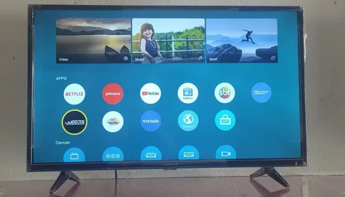 11 MESES DE GARANTIA- SMART TV 32 PANASONIC
