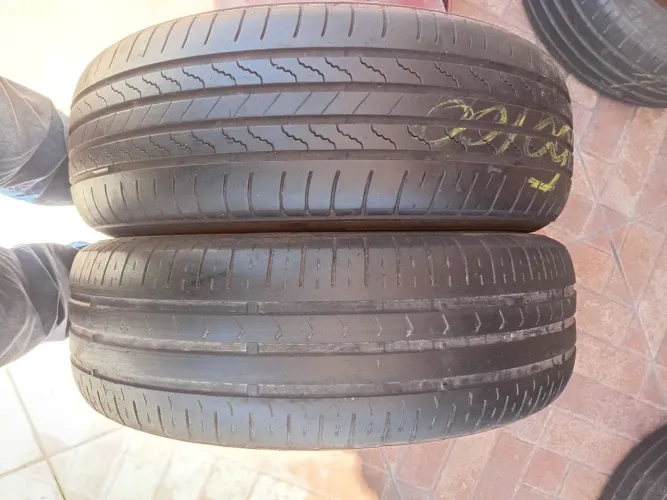 2 pneus 185/65/15 em ótimo estado R$ 160 reais cada.