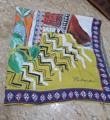 Lenço seda RICHARDS