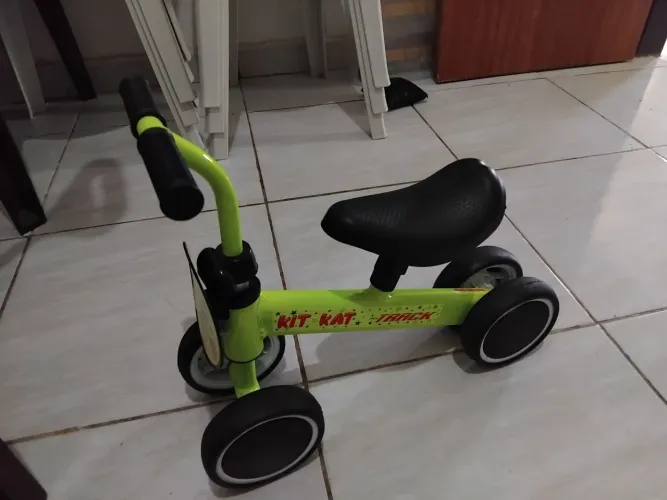 Bicicleta de equilíbrio 