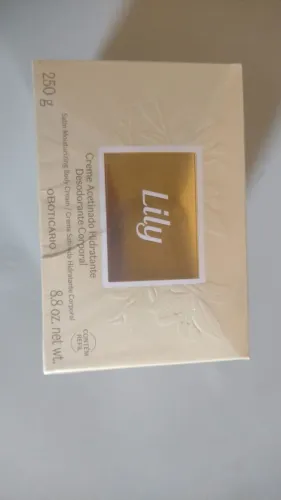 Idratnte Lily 