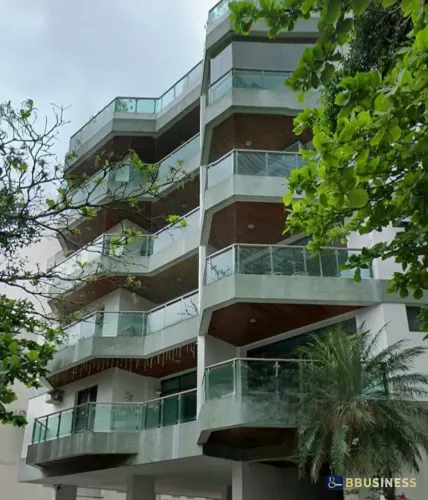 Apartamento à Venda no Guarujá com 3 suítes  180m² | Praia da Enseada