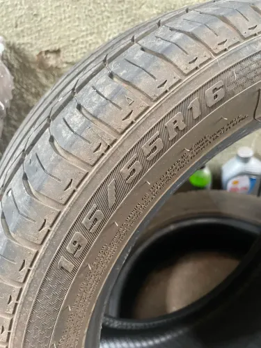 Pneu 195/55 R16