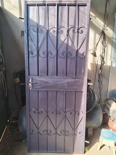 Porta Chapeada