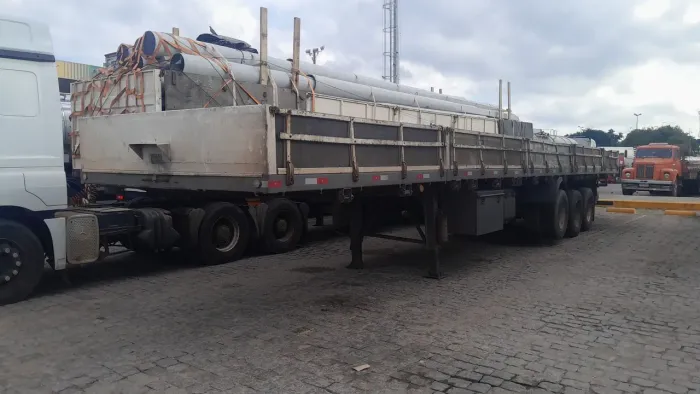 Carreta 14 metros