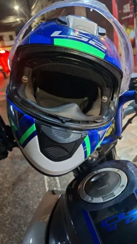 LS2 evo azul e verde Tam 60