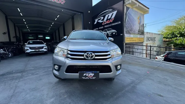 Toyota Hilux CD SRV 4X4 2.8 TDI Diesel Aut. 2017