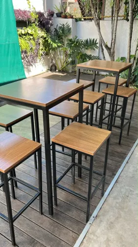 Mesa bistro 4 banquetas