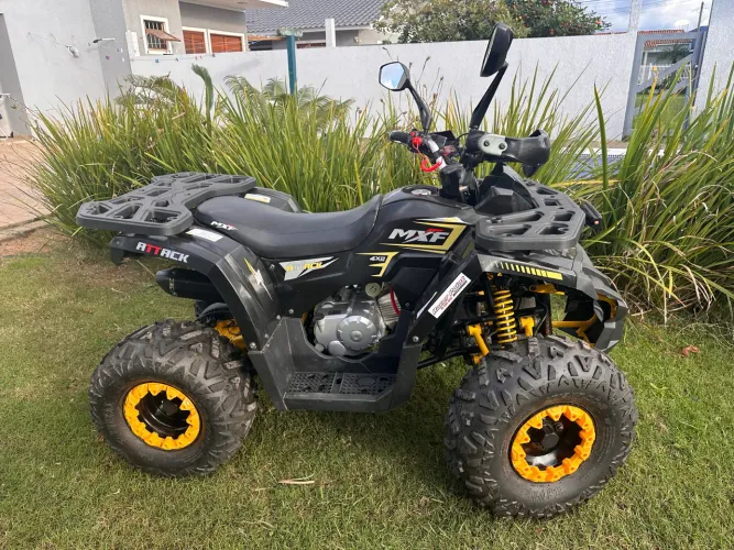 Quadriciclo MXF Atack