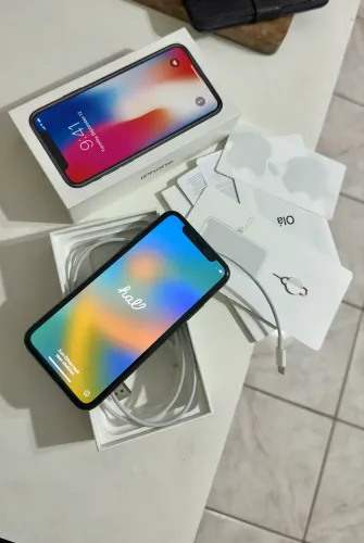 iPhone X 256 GB Cinza Espacial