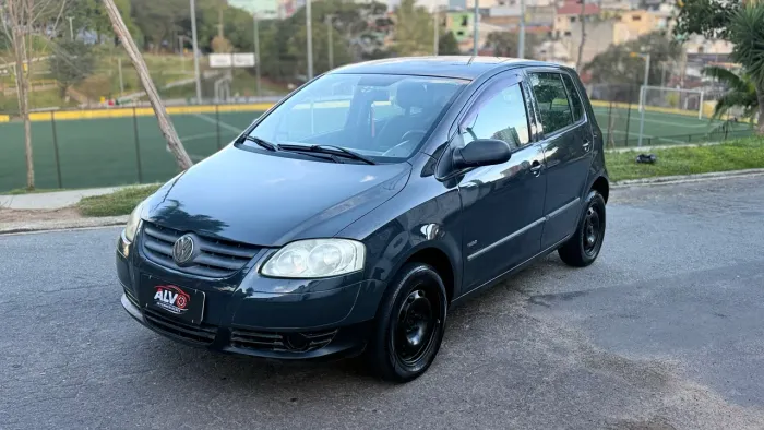 Volkswagen Fox City 1.0mi/ 1.0mi Total Flex 8V 3P 2009