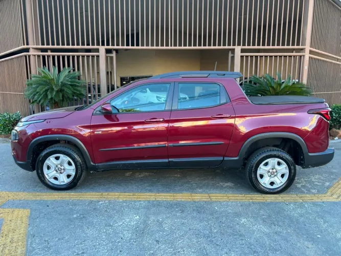 Fiat Toro Freedom 2.0 16V 4X2 TB Diesel Mec. 2017