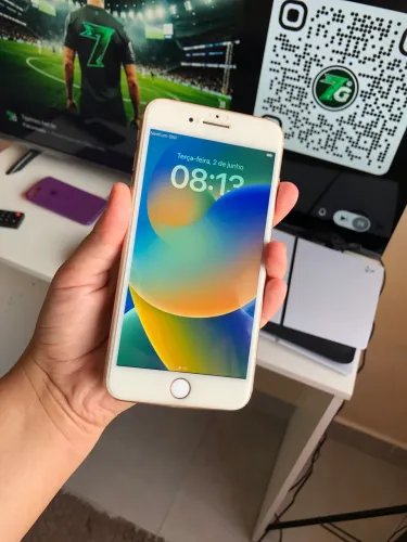 IPHONE 8 PLUS 64 GB