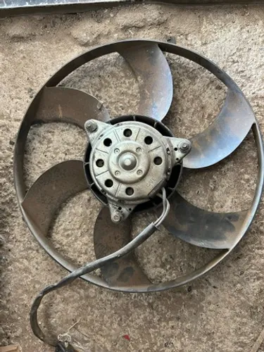 Venturinni radiador c/motor capitiva 3.6 v6 original 