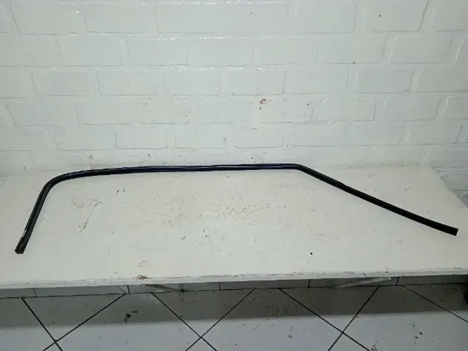 13042 Borracha Guarnição Vidro Porta Motorista Corsa 2007 A 2012