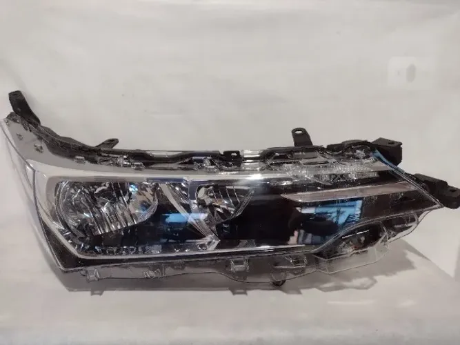 Farol Corolla led 2018/2019 direito