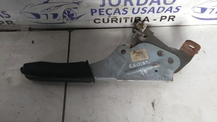 Alavanca freio de mão Ford Escort Europeu.