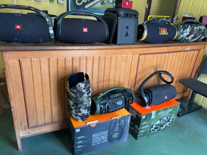 Conserto jbl reparo manutenção bateria não carrega
