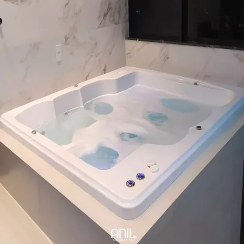 Ofuro spa para 6 pessoas quadrado area externa 