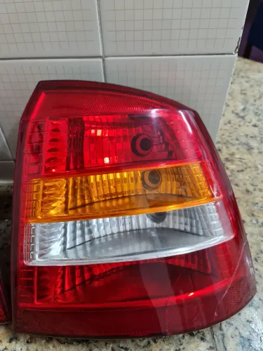 Lanterna Astra 1998 a 2002 hatch