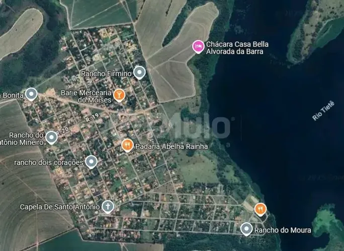 Rancho a venda em condomínio em Botucatu Sp
