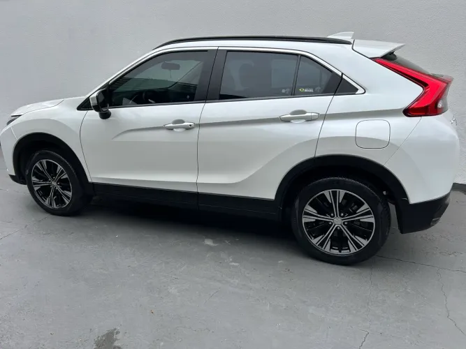 Mitsubishi Eclipse Cross GLS 1.5 16V 165cv AUT 2022